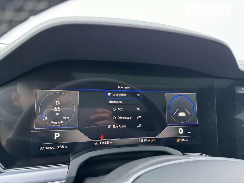 Позашляховик / Кросовер Volkswagen Touareg 2019 в Львові