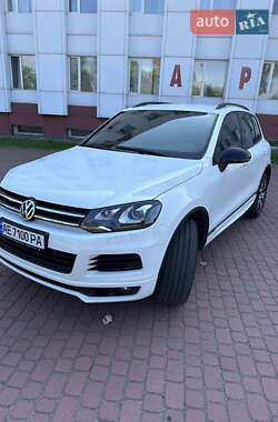 Внедорожник / Кроссовер Volkswagen Touareg 2014 в Каменском Внедорожник / Кроссовер Volkswagen Touareg 2014 в Каменском