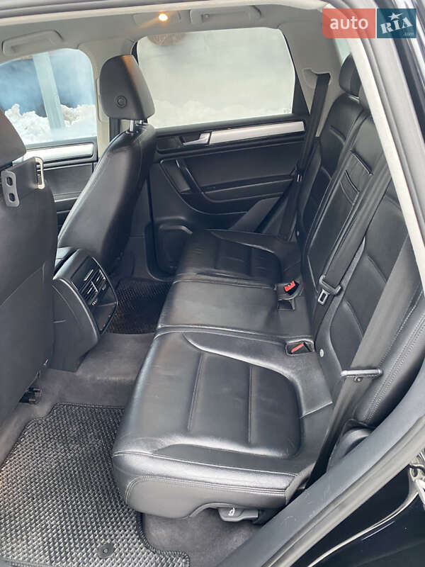 Внедорожник / Кроссовер Volkswagen Touareg 2012 в Хмельницком фото 11 Внедорожник / Кроссовер Volkswagen Touareg 2012 в Хмельницком