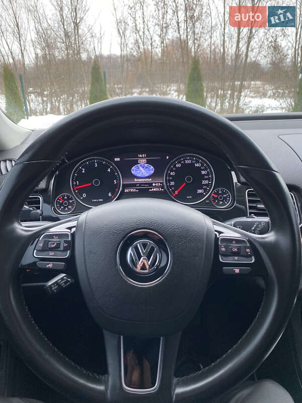 Внедорожник / Кроссовер Volkswagen Touareg 2012 в Хмельницком фото 18 Внедорожник / Кроссовер Volkswagen Touareg 2012 в Хмельницком