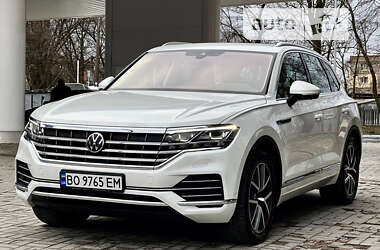 Внедорожник / Кроссовер Volkswagen Touareg 2021 в Днепре