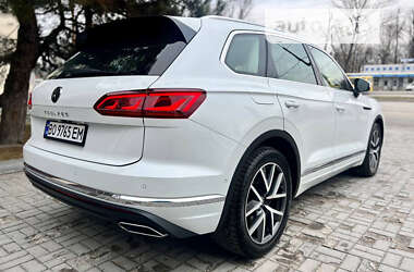 Внедорожник / Кроссовер Volkswagen Touareg 2021 в Днепре