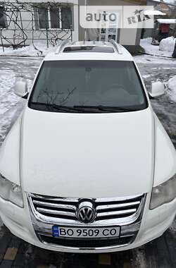 Позашляховик / Кросовер Volkswagen Touareg 2009 в Тернополі