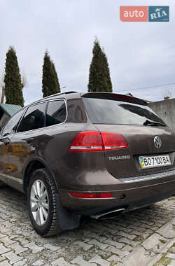 Внедорожник / Кроссовер Volkswagen Touareg 2013 в Тернополе