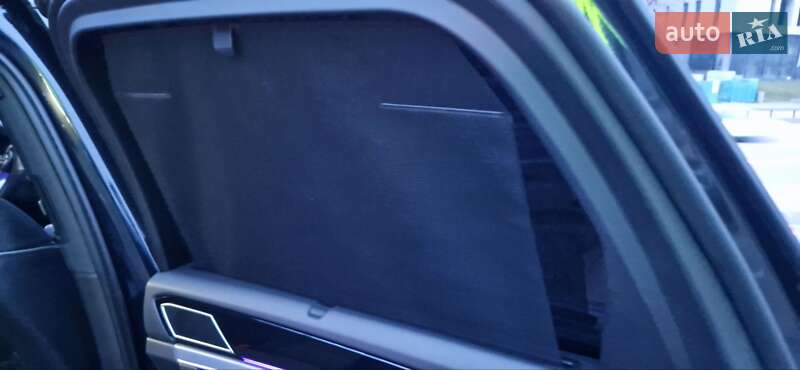 Позашляховик / Кросовер Volkswagen Touareg 2021 в Києві