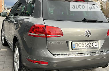 Внедорожник / Кроссовер Volkswagen Touareg 2012 в Дрогобыче