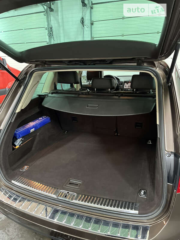 Внедорожник / Кроссовер Volkswagen Touareg 2011 в Луцке фото 56 Внедорожник / Кроссовер Volkswagen Touareg 2011 в Луцке