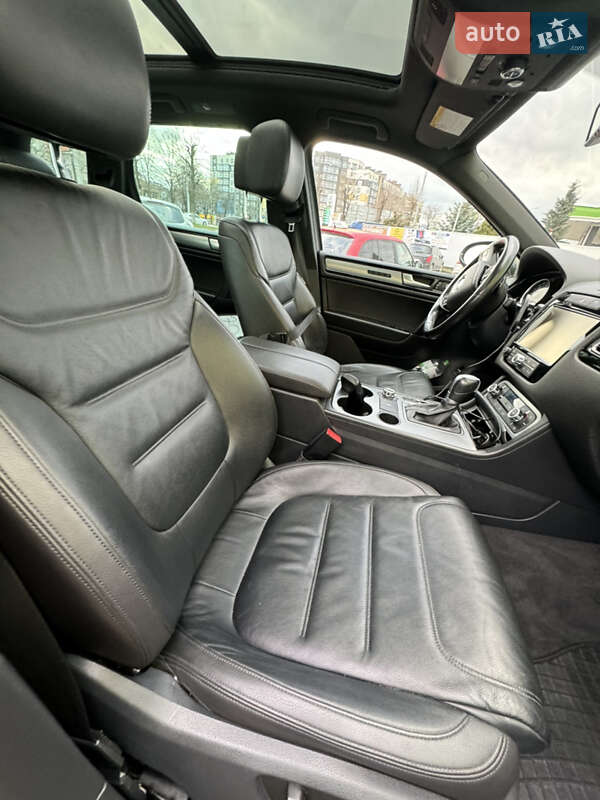 Внедорожник / Кроссовер Volkswagen Touareg 2014 в Ивано-Франковске фото 16 Внедорожник / Кроссовер Volkswagen Touareg 2014 в Ивано-Франковске
