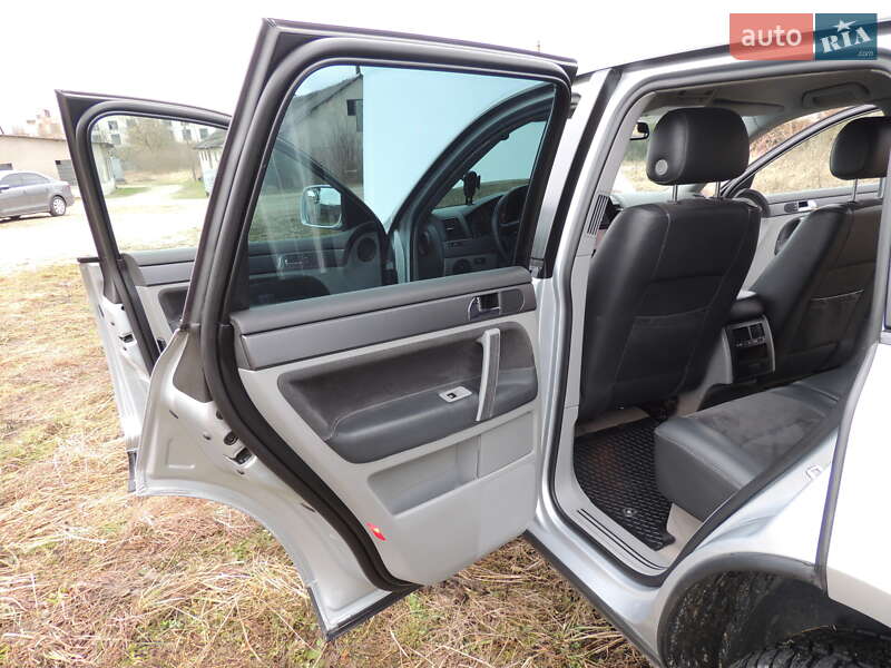 Внедорожник / Кроссовер Volkswagen Touareg 2006 в Львове фото 14 Внедорожник / Кроссовер Volkswagen Touareg 2006 в Львове