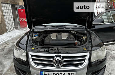 Внедорожник / Кроссовер Volkswagen Touareg 2008 в Харькове