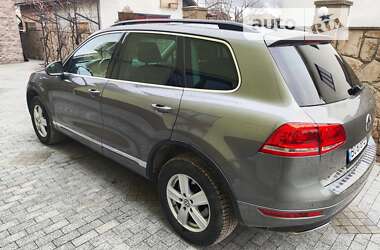 Позашляховик / Кросовер Volkswagen Touareg 2014 в Тернополі