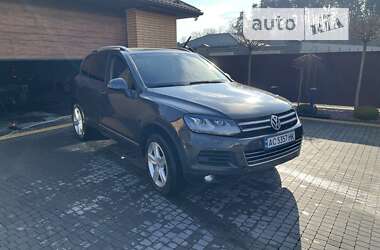 Внедорожник / Кроссовер Volkswagen Touareg 2011 в Луцке