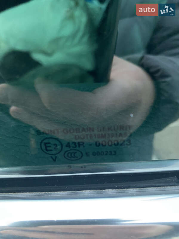 Внедорожник / Кроссовер Volkswagen Touareg 2005 в Самборе