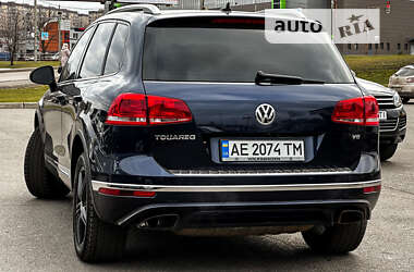 Внедорожник / Кроссовер Volkswagen Touareg 2013 в Кривом Роге