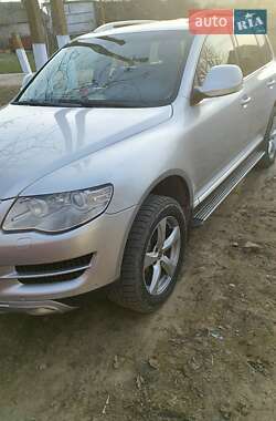 Внедорожник / Кроссовер Volkswagen Touareg 2008 в Сарате