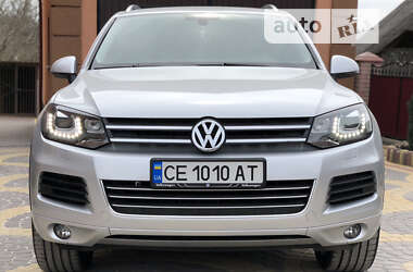 Внедорожник / Кроссовер Volkswagen Touareg 2012 в Хотине