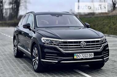 Позашляховик / Кросовер Volkswagen Touareg 2018 в Тернополі