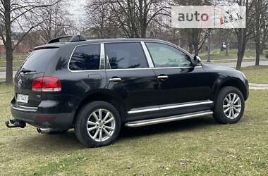 Внедорожник / Кроссовер Volkswagen Touareg 2004 в Луцке