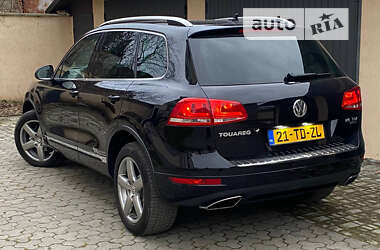 Внедорожник / Кроссовер Volkswagen Touareg 2010 в Самборе