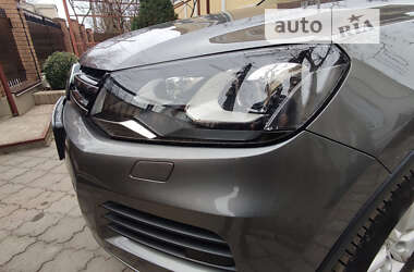 Внедорожник / Кроссовер Volkswagen Touareg 2012 в Хмельницком