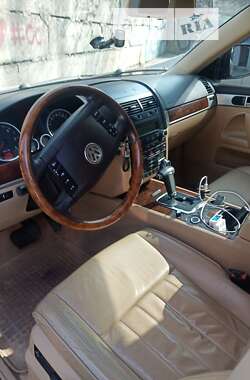 Внедорожник / Кроссовер Volkswagen Touareg 2008 в Запорожье