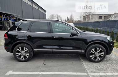 Внедорожник / Кроссовер Volkswagen Touareg 2013 в Броварах