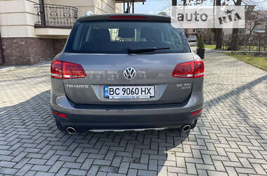 Внедорожник / Кроссовер Volkswagen Touareg 2010 в Золочеве