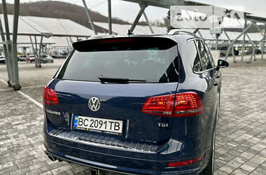 Позашляховик / Кросовер Volkswagen Touareg 2013 в Львові