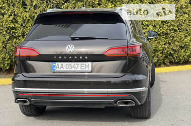 Позашляховик / Кросовер Volkswagen Touareg 2019 в Вишгороді