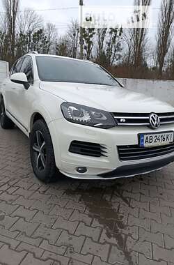 Позашляховик / Кросовер Volkswagen Touareg 2011 в Вінниці