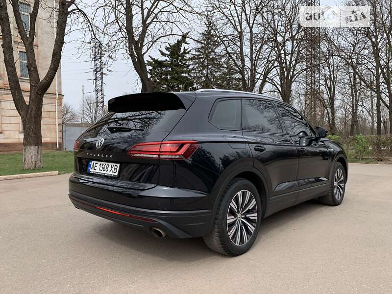 Внедорожник / Кроссовер Volkswagen Touareg 2020 в Кривом Роге