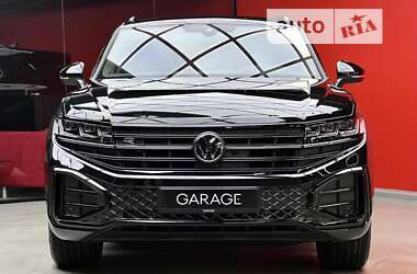 Внедорожник / Кроссовер Volkswagen Touareg 2024 в Киеве