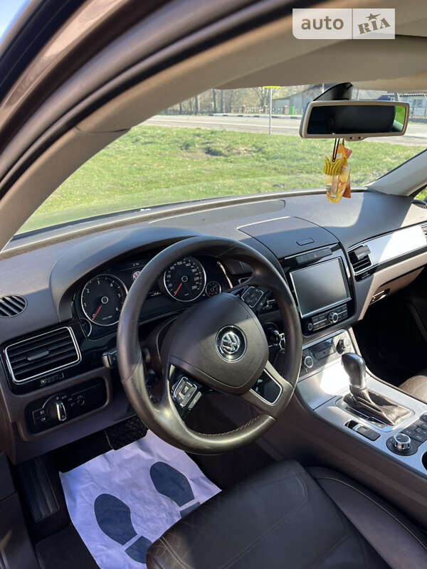 Внедорожник / Кроссовер Volkswagen Touareg 2011 в Луцке фото 27 Внедорожник / Кроссовер Volkswagen Touareg 2011 в Луцке