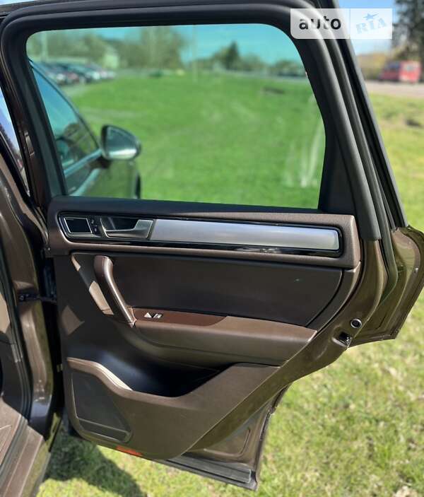 Внедорожник / Кроссовер Volkswagen Touareg 2011 в Луцке фото 33 Внедорожник / Кроссовер Volkswagen Touareg 2011 в Луцке