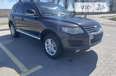 Внедорожник / Кроссовер Volkswagen Touareg 2008 в Киеве