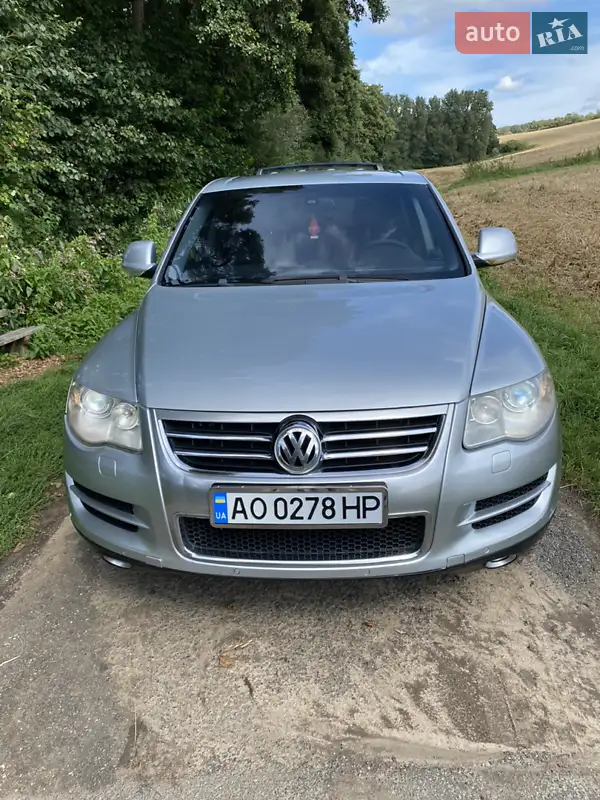 Volkswagen Touareg