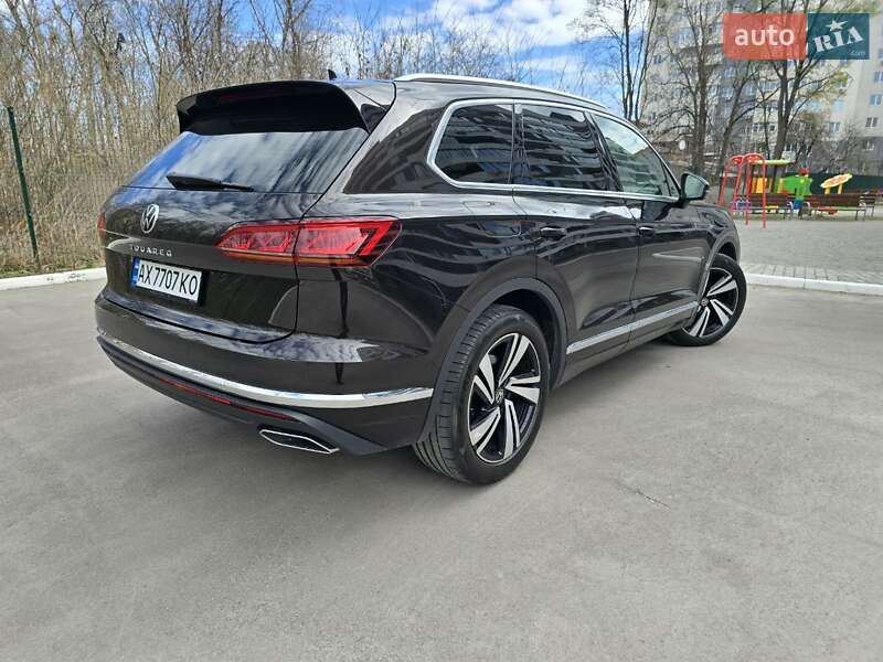 Внедорожник / Кроссовер Volkswagen Touareg 2021 в Харькове