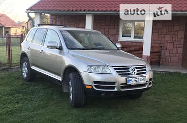 Внедорожник / Кроссовер Volkswagen Touareg 2003 в Дрогобыче