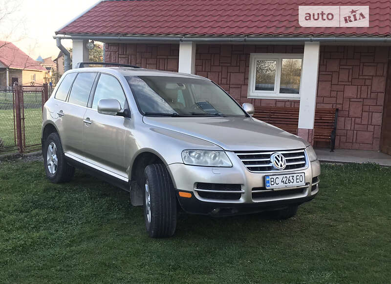 Внедорожник / Кроссовер Volkswagen Touareg 2003 в Дрогобыче