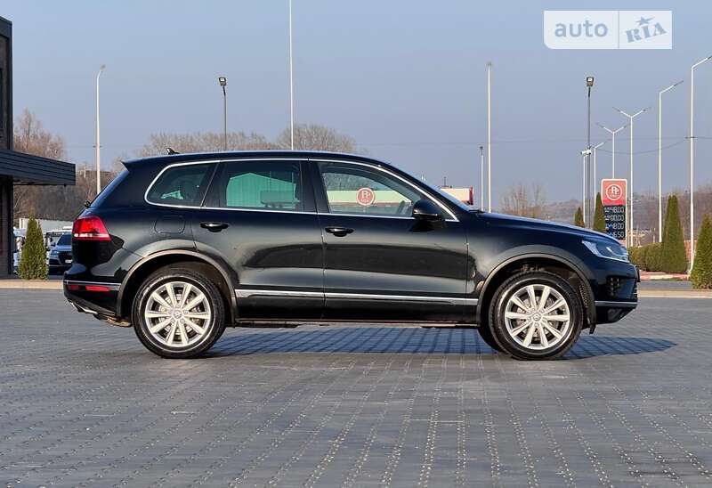 Внедорожник / Кроссовер Volkswagen Touareg 2016 в Черновцах фото 6 Внедорожник / Кроссовер Volkswagen Touareg 2016 в Черновцах