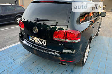 Позашляховик / Кросовер Volkswagen Touareg 2006 в Луцьку