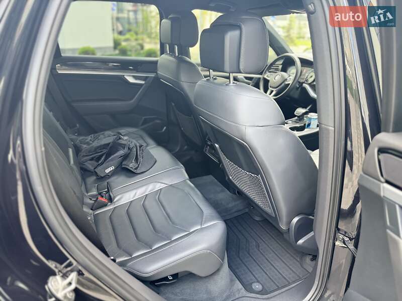 Внедорожник / Кроссовер Volkswagen Touareg 2018 в Ивано-Франковске фото 27 Внедорожник / Кроссовер Volkswagen Touareg 2018 в Ивано-Франковске