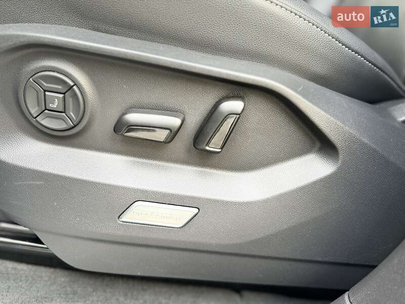 Внедорожник / Кроссовер Volkswagen Touareg 2018 в Ивано-Франковске фото 38 Внедорожник / Кроссовер Volkswagen Touareg 2018 в Ивано-Франковске