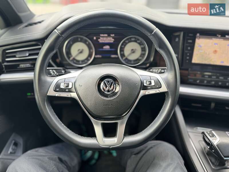 Внедорожник / Кроссовер Volkswagen Touareg 2018 в Ивано-Франковске фото 41 Внедорожник / Кроссовер Volkswagen Touareg 2018 в Ивано-Франковске