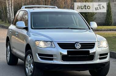 Внедорожник / Кроссовер Volkswagen Touareg 2009 в Ровно