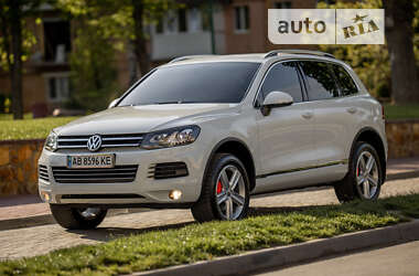 Позашляховик / Кросовер Volkswagen Touareg 2012 в Вінниці