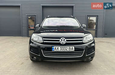 Внедорожник / Кроссовер Volkswagen Touareg 2012 в Лозовой