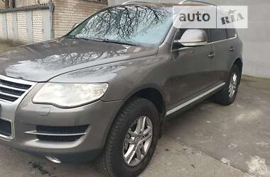 Внедорожник / Кроссовер Volkswagen Touareg 2008 в Днепре