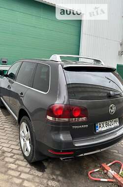 Позашляховик / Кросовер Volkswagen Touareg 2007 в Харкові