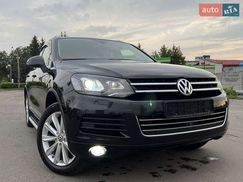 Позашляховик / Кросовер Volkswagen Touareg 2010 в Вінниці